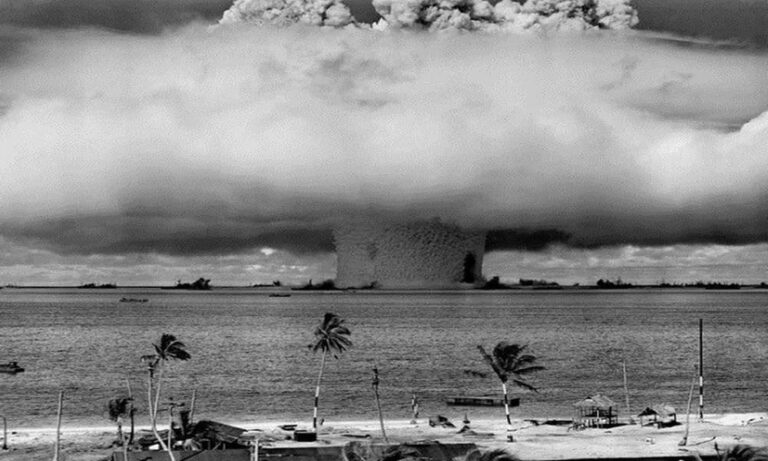 Kecelakaan Atombomba Bikini Atoll Uji Coba Nuklir Yang Kontaminasi