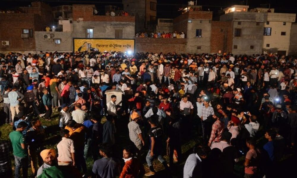 Kecelakaan Kereta Api Amritsar India 2018 Tragedi Yang Mengguncang Negeri